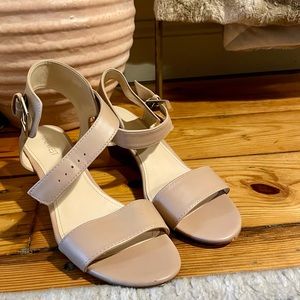 Nine West Heels/Wedges